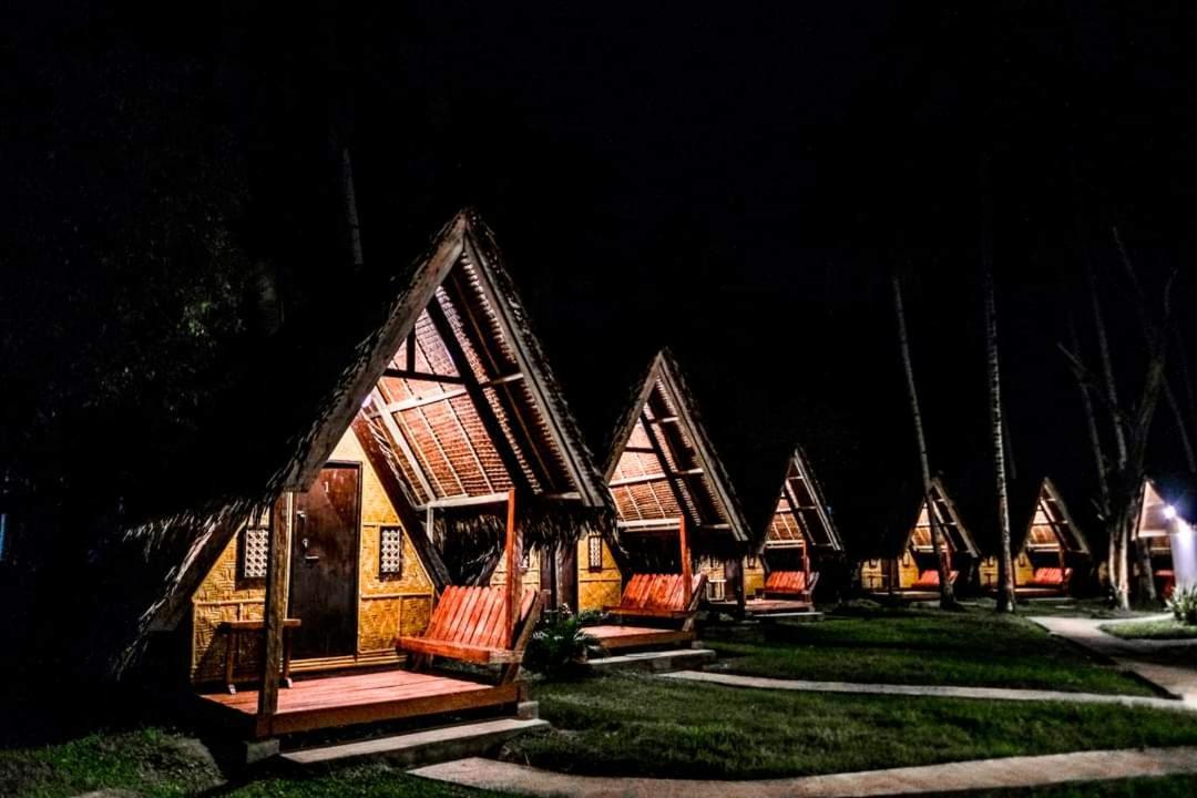 Loboc Nipa Huts Cottages Rental Exterior photo